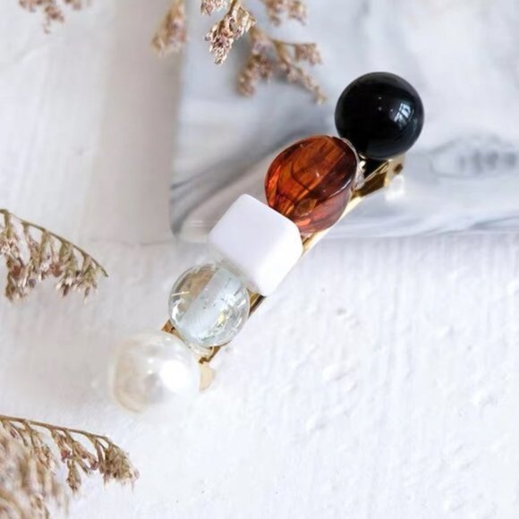 4/$25 Anthropologie Lulu Beaded Barrette - Picture 2 of 3